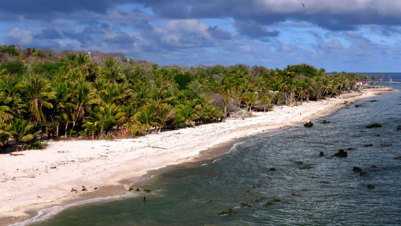 Ibwenape beach, Nauru